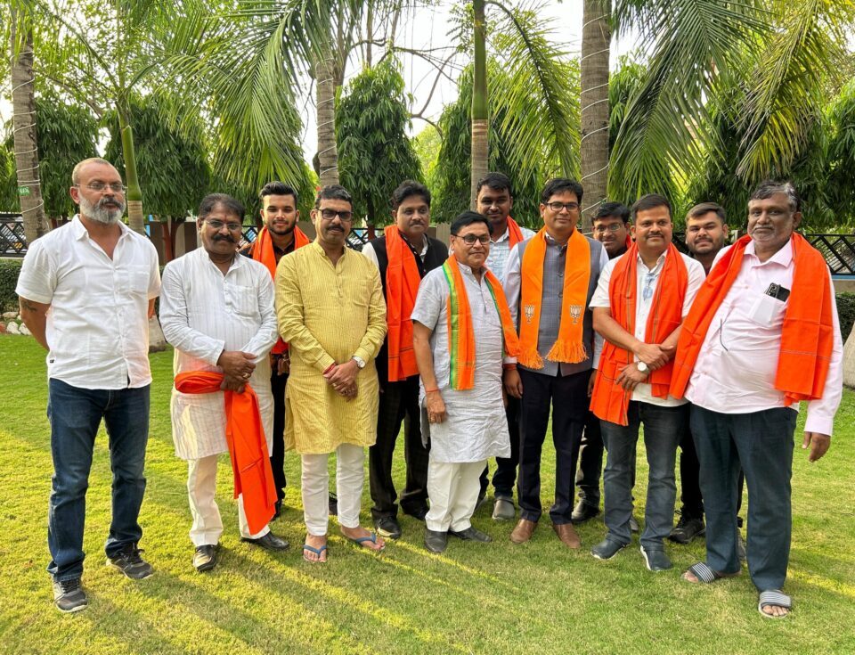 Kailash Nayak Joins BJP: Former CM was relishing the sack at former MLA's house, here former MLA's brother was joining BJP.