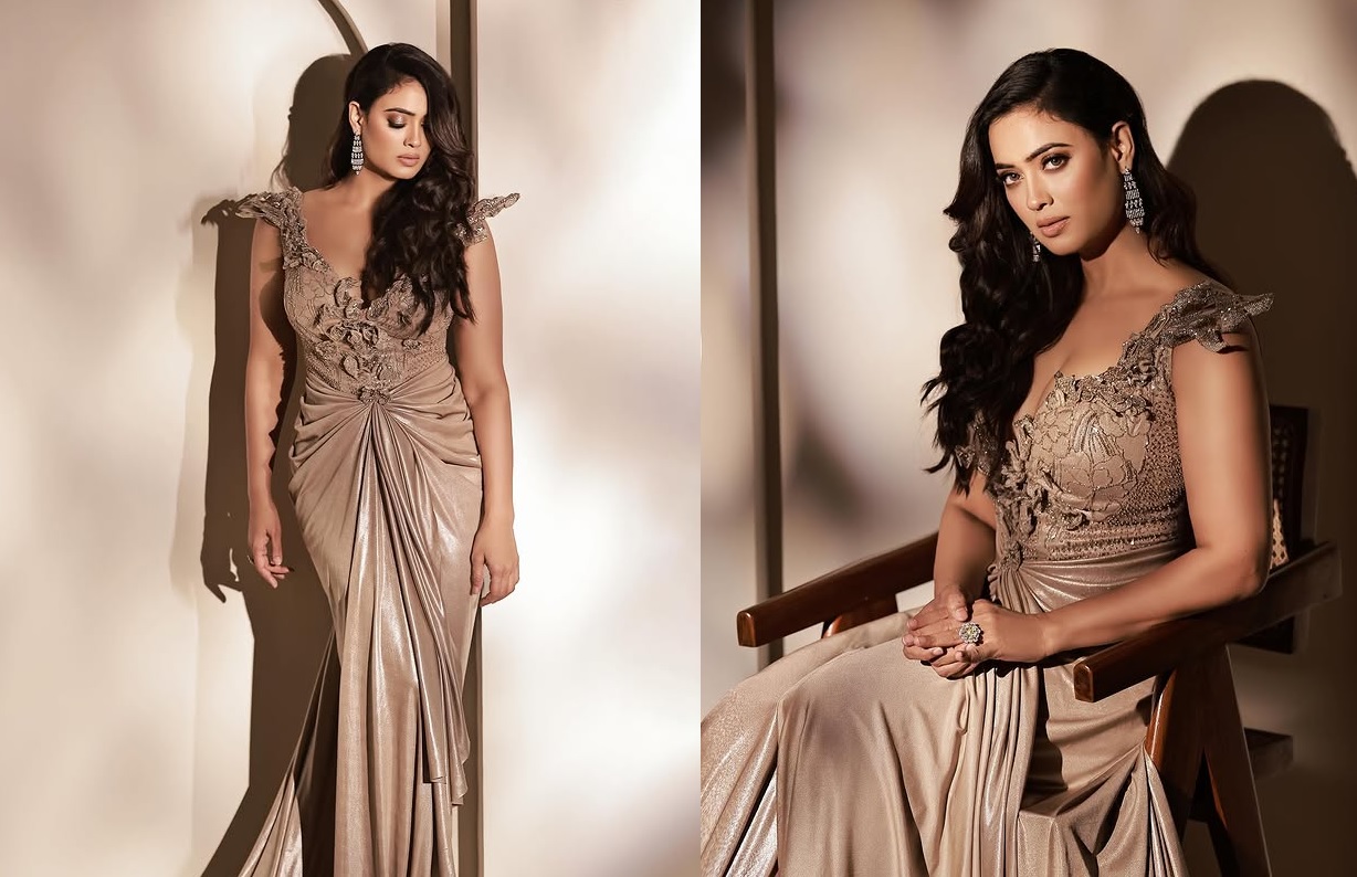 Shweta Tiwari Pics